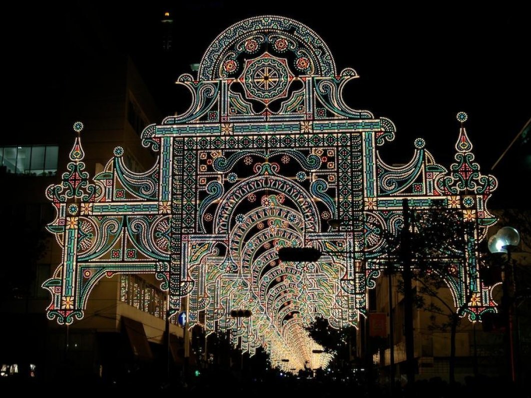 The dazzling lights of Kobe Luminarie
