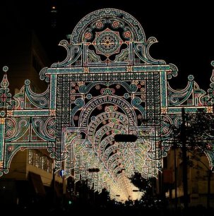 The dazzling lights of Kobe Luminarie