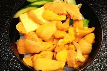 <p>Signature ข้าวหน้าหอยเม่น</p>