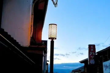 <p>It&rsquo;s really beautiful around Kiyomizu-dera Temple, especially at dusk</p>