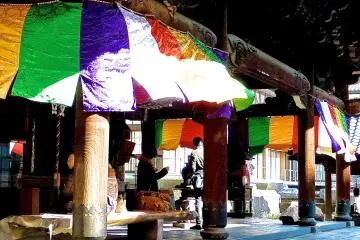 <p>Rokkaku-do has been quite popular among locals for more than one thousand years</p>