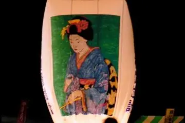 <p>Lady in Waiting at the Paper Balloon Festival on Feb 10</p>