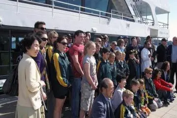 Two members of GOZAIN provided tour guide services in Sendai and Matsushima for karate team members from the United States and Australia. (Photo: GOZAIN)