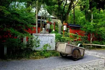 The gardener's cart
