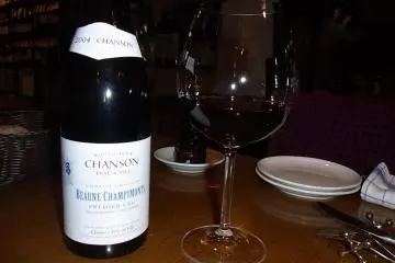 Burgundy wine