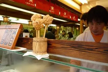 <p>ร้านนี้แถวยาวมาก มีเหรอจะพลาด</p>

<p></p>

<p></p>

<p></p>

<p></p>