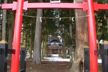 <p>Serene 300 year old oasis</p>