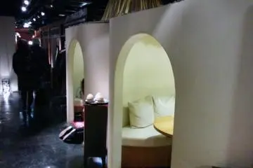 <p>ห้องส่วนตัวแบบเอสกิโม</p>