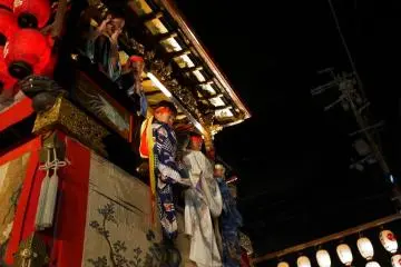 Gallery image