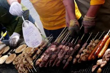 바비큐한 고기가 맛있어 보였다