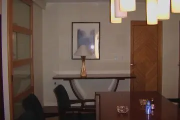 <p>ภายในห้อง Presidential Suite มีห้องโถง ห้องรับแขกกว้าง ห้องนอน ห้องอาบน้ำ ห้องน้ำสองห้อง ที่เตรียมอาหาร และห้องประชุม!</p>

<p></p>

<p></p>