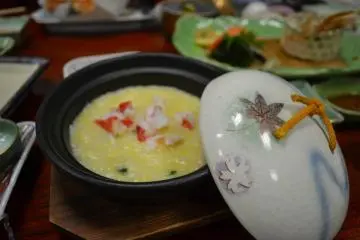 <p>โจ๊กเนื้อปู</p>