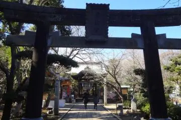 Okutsu-no-miya is the closest shrine to Iwaya, the island caves where ancient monks once practiced.