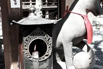 <p>Beautiful candle holder</p>