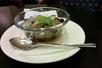 <p>Don't forget dessert.&nbsp;</p>