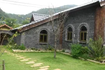 Pension at Le Mani Brick Resort