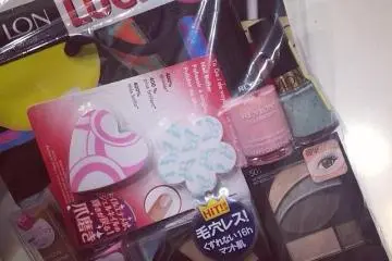 <p>Lucky Bag ของแบรนด์ REVLON ราคา 10,500 เยน</p>