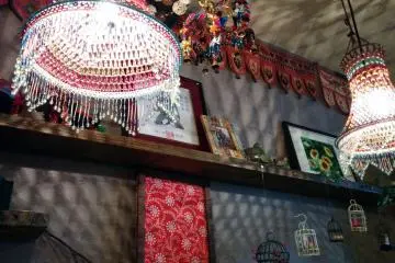 <p>Some of the restaurant decor.&nbsp;</p>
