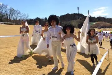 There were so many unique costumes at the The Color Run. This was a group in their wedding attire!