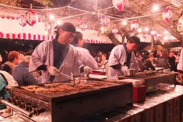 <p>หมูปิ้ง</p>