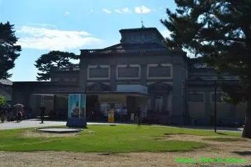 Gallery image