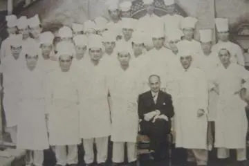 Saly Weil and his chefs