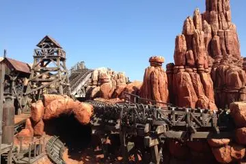 <p>Roller coaster!</p>