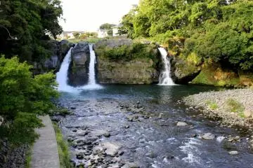 <p>The water is so cool, ideal for a good swim on a hot summer day</p>