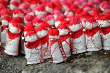 <p>At&nbsp;Nihonji Temple you can find&nbsp;Jizō to answer the prayers of the living for health, success, children, and all manner of mundane petitions. In modern Japan, Jizō is a friend to all, never frightening even to children.</p>