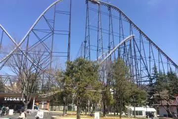 <p>Fujiyama; the biggest of them all</p>
