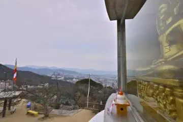 Peace Pagoda (Photo: <a href="http://www.gethiroshima.com" target="_blank" rel="noreferrer noopener nofollow">GetHiroshima</a>)