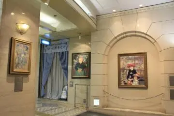 Gallery image