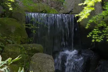<p>Sangat indah, atau katakanlah air terjun yang sempurna</p>