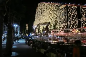 White Cyclone by night