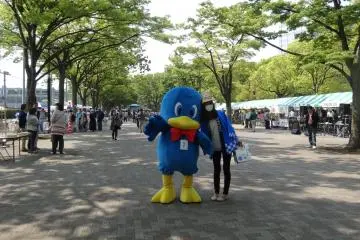 <p>ตุ๊กตา Earth Day Market</p>