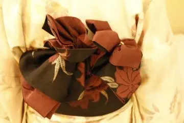 <p>รายละเอียดของโอบิ</p>