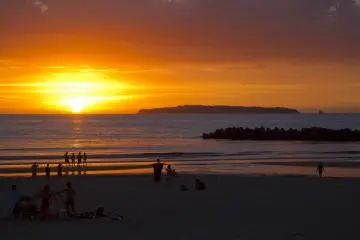 <p>A Shingu Beach sunset</p>