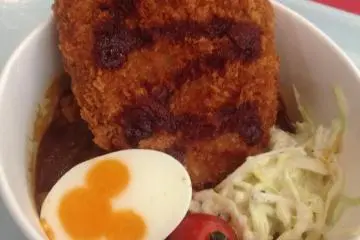 <p>디즈니랜드에서 먹었던 음식, 정말 귀엽죠?</p>