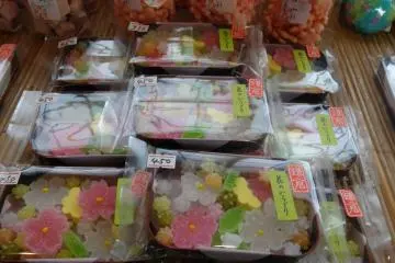 <p>ลูกอมญี่ปุ่น</p>