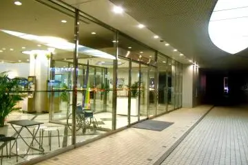<p>Entrance of Century Plaza Hotel Tokushima at night</p>