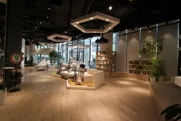 <p>Obligatory Panasonic product showcase</p>