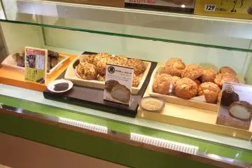 <p>Cream puffs?</p>