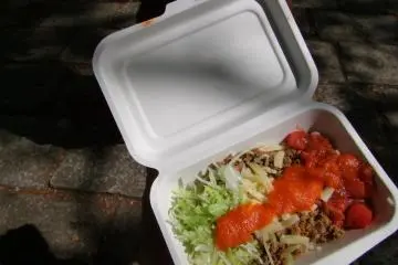 Taco rice - la famosa adaptación de Okinawa de la cocina mexicana