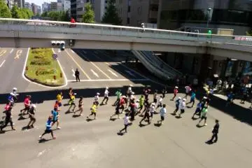 <p>While visitors could freely walk across this bridge at the end of Hirose Avenue, you are not allowed to stand and spectate. Any pictures you want will have to be taken while walking.&nbsp;</p>