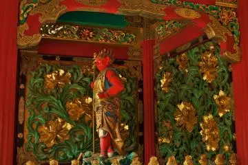 Entering the Yashamon Gate, one of the guardian Yasha demons.