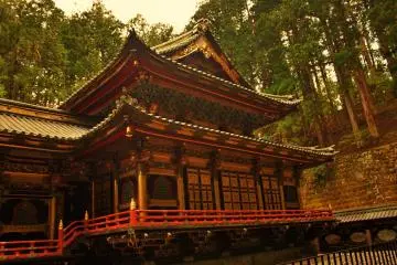 This is the Honden (inner shrine).