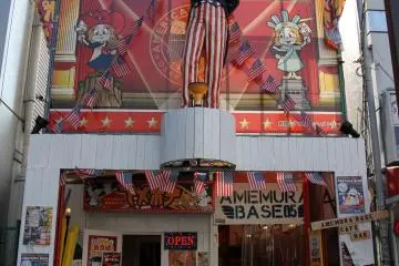 <p>American street food</p>