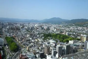 <p>An amazing view of Kyoto and beyond.&nbsp;</p>