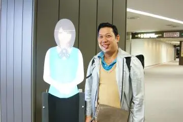 <p>สาวน้อยดิจิตอล กราฟฟิกที่สร้างสรรค์ได้</p>