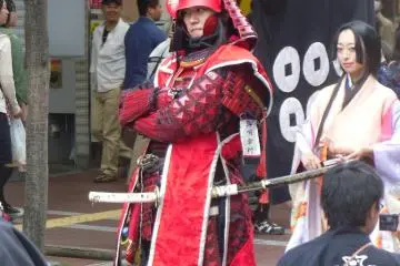 <p>He looks like he means business.</p>